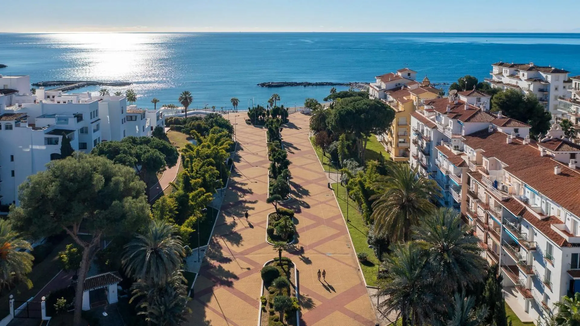 1 Bedroom Apartment In Andalucia Del Mar - Puerto Banus Marbella 0*,  Spain