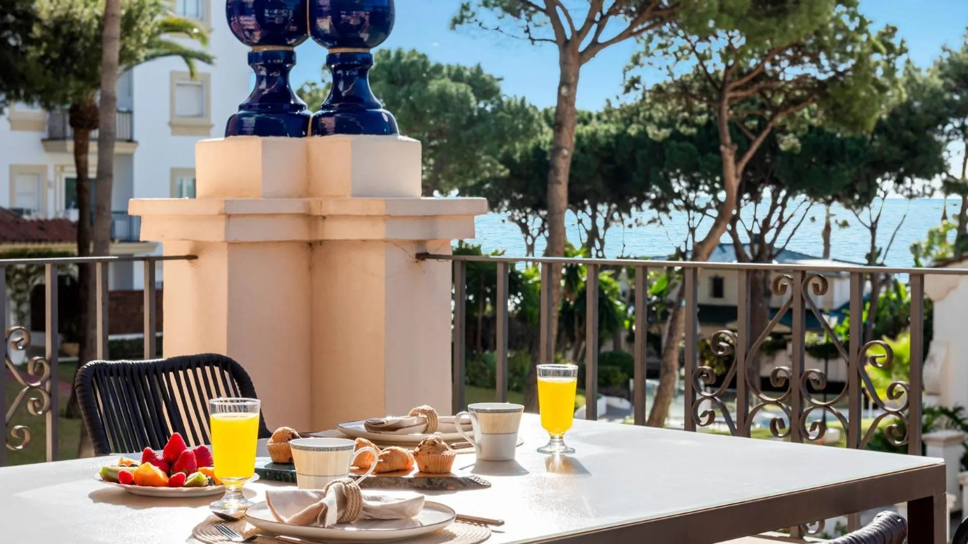1 Bedroom Apartment In Andalucia Del Mar - Puerto Banus Marbella Spain