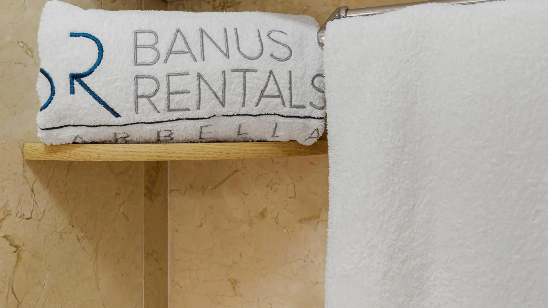1 Bedroom Apartment In Andalucia Del Mar - Puerto Banus Marbella